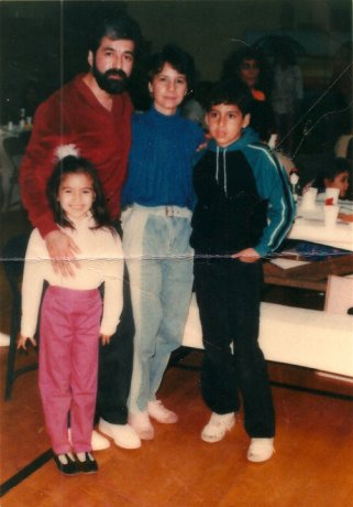 39804_421144403623_1396940_n